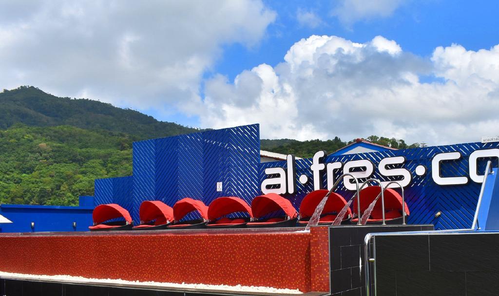 Alfresco Phuket Hotel Patong Exterior foto